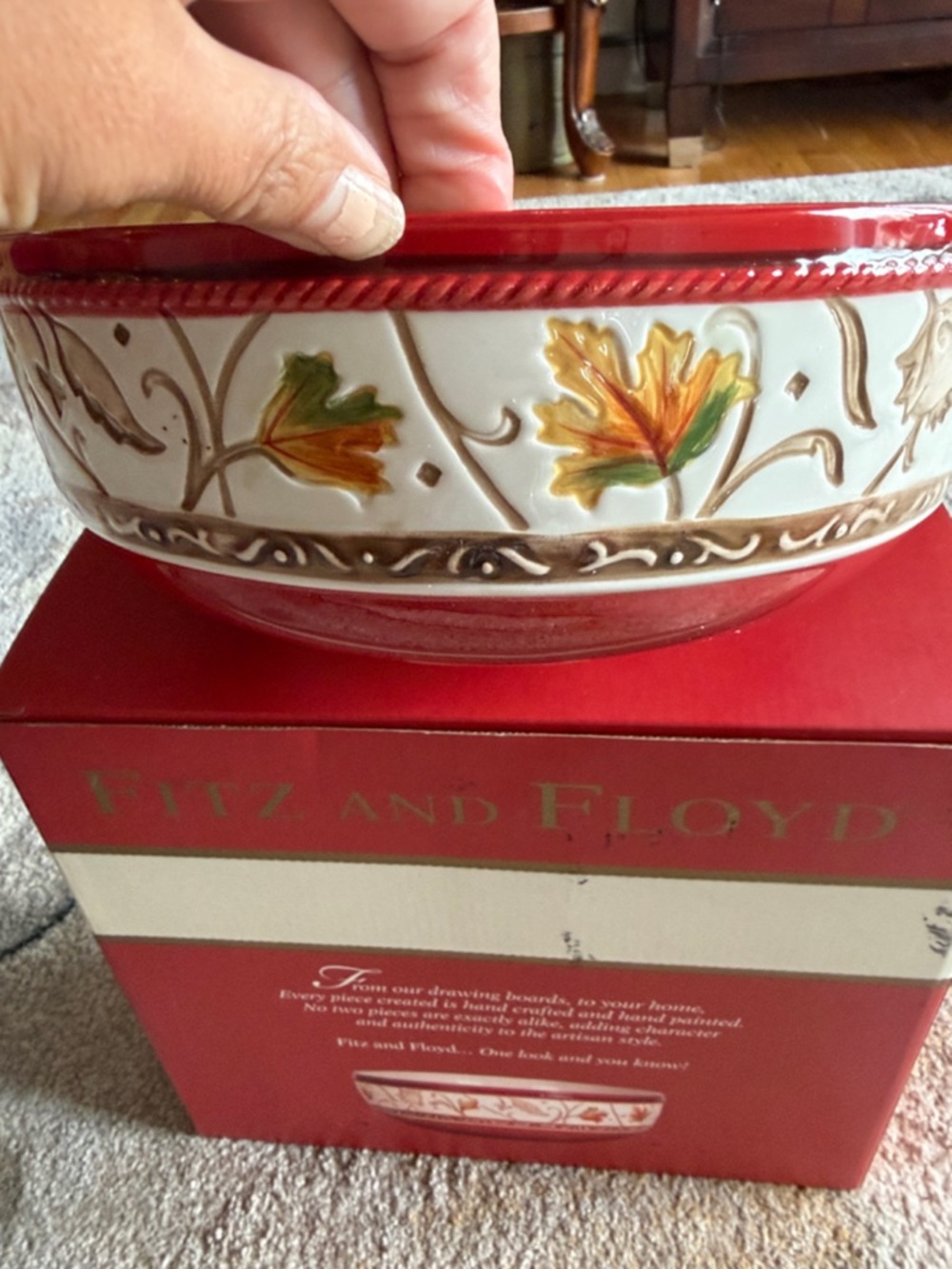 2015 Fitz and Floyd boxed handmade handpainted embossed bone China serving bowl